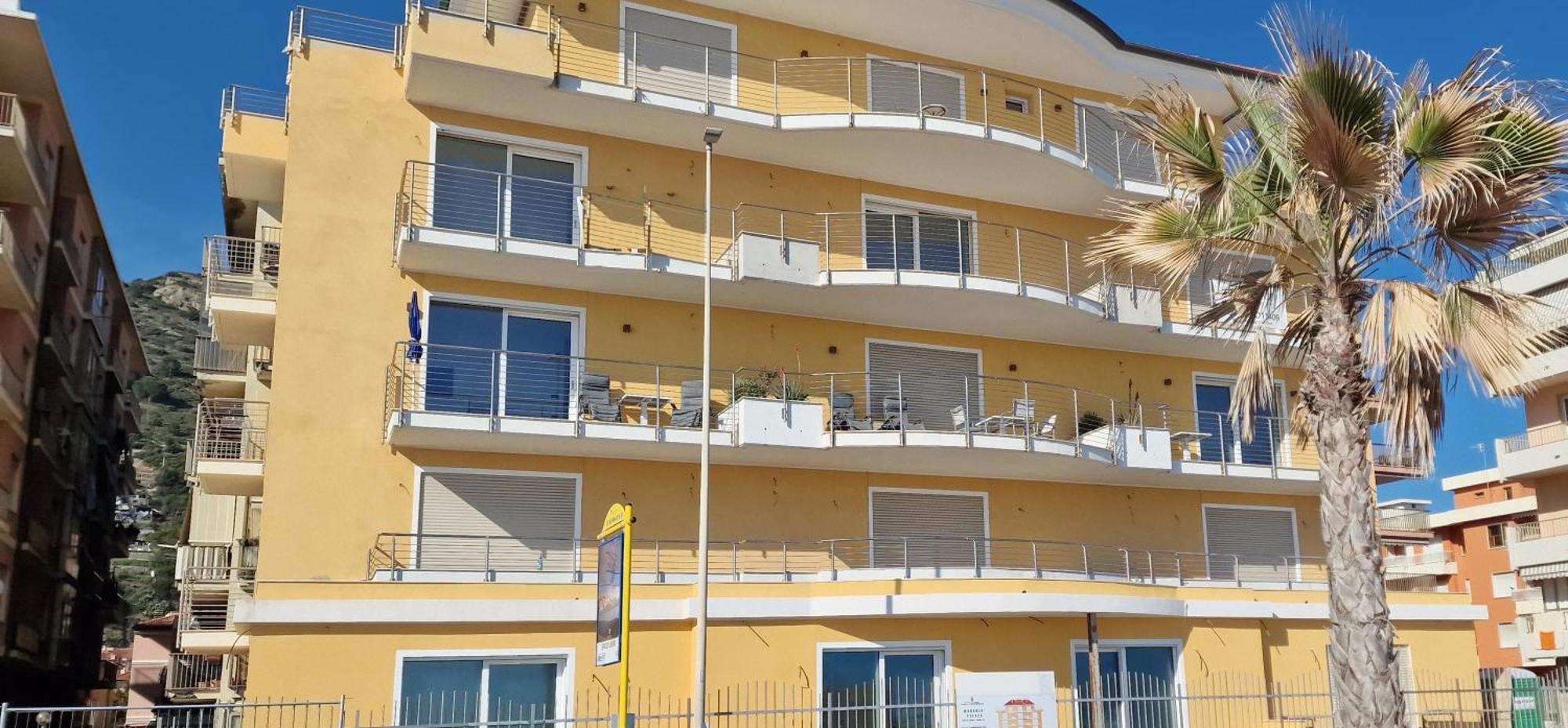 Mare Blu Apartment เวนติมิญา ภายนอก รูปภาพ