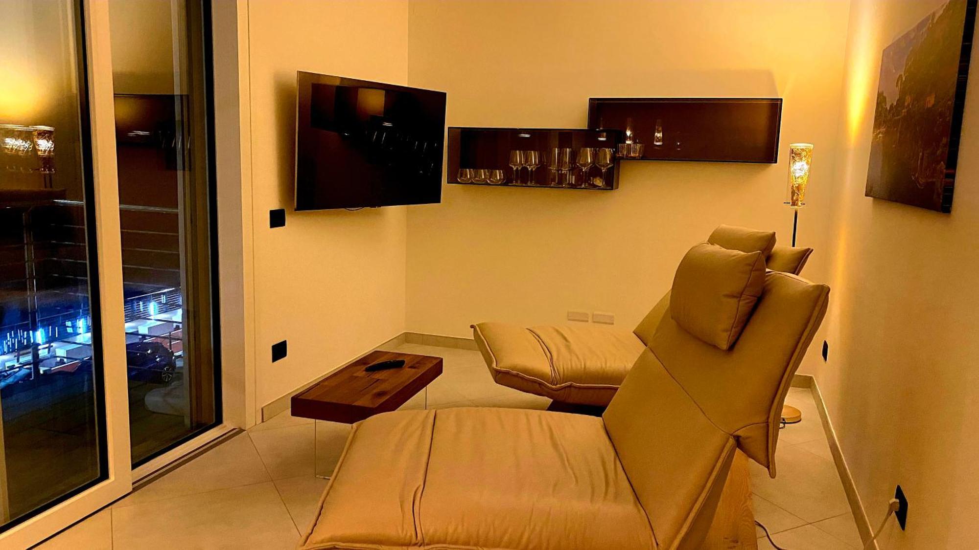 Mare Blu Apartment เวนติมิญา ห้อง รูปภาพ