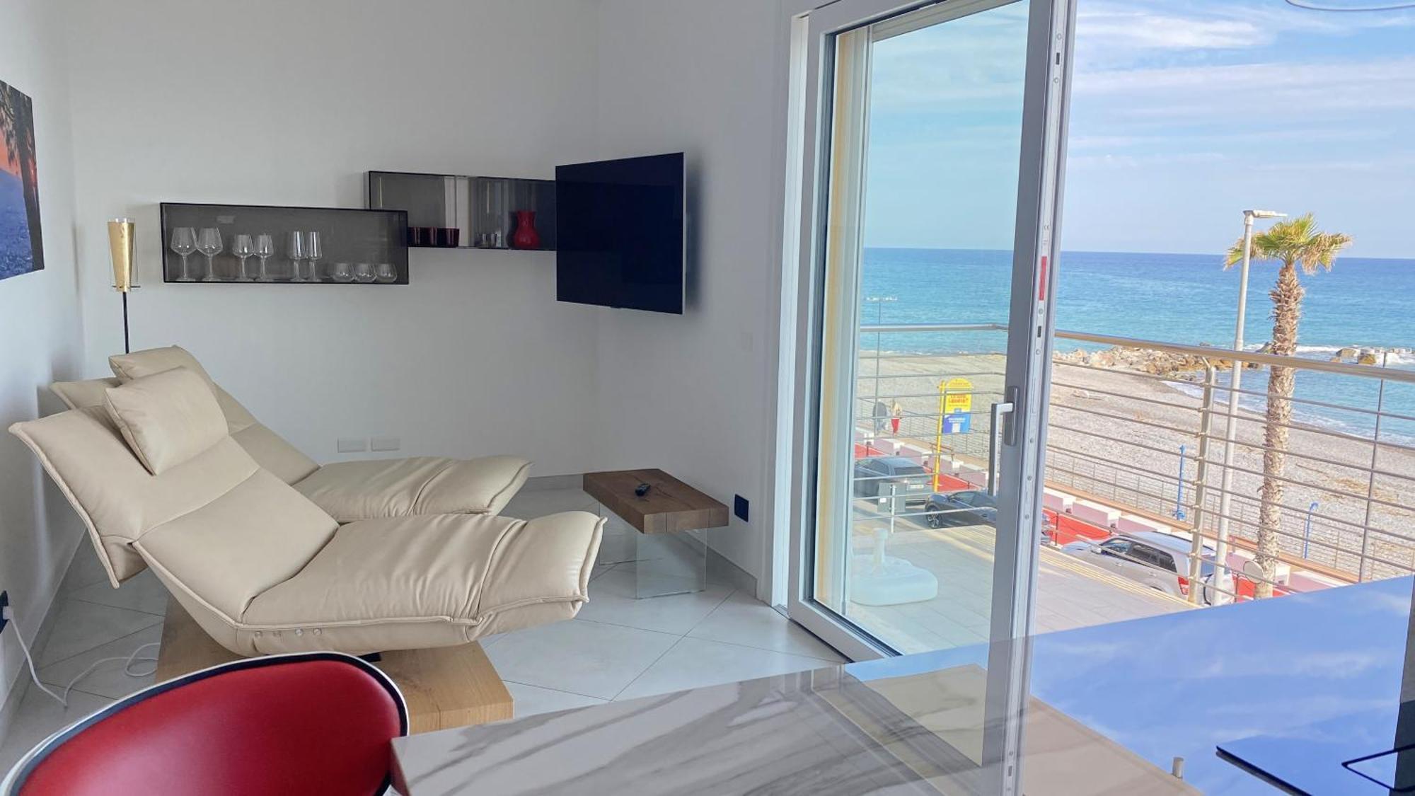 Mare Blu Apartment เวนติมิญา ภายนอก รูปภาพ